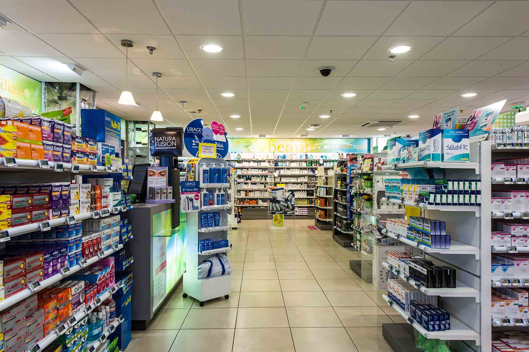 pharmacie-du-credol-centre-commercial-valserine-bellegarde-sur-valserine-4-1