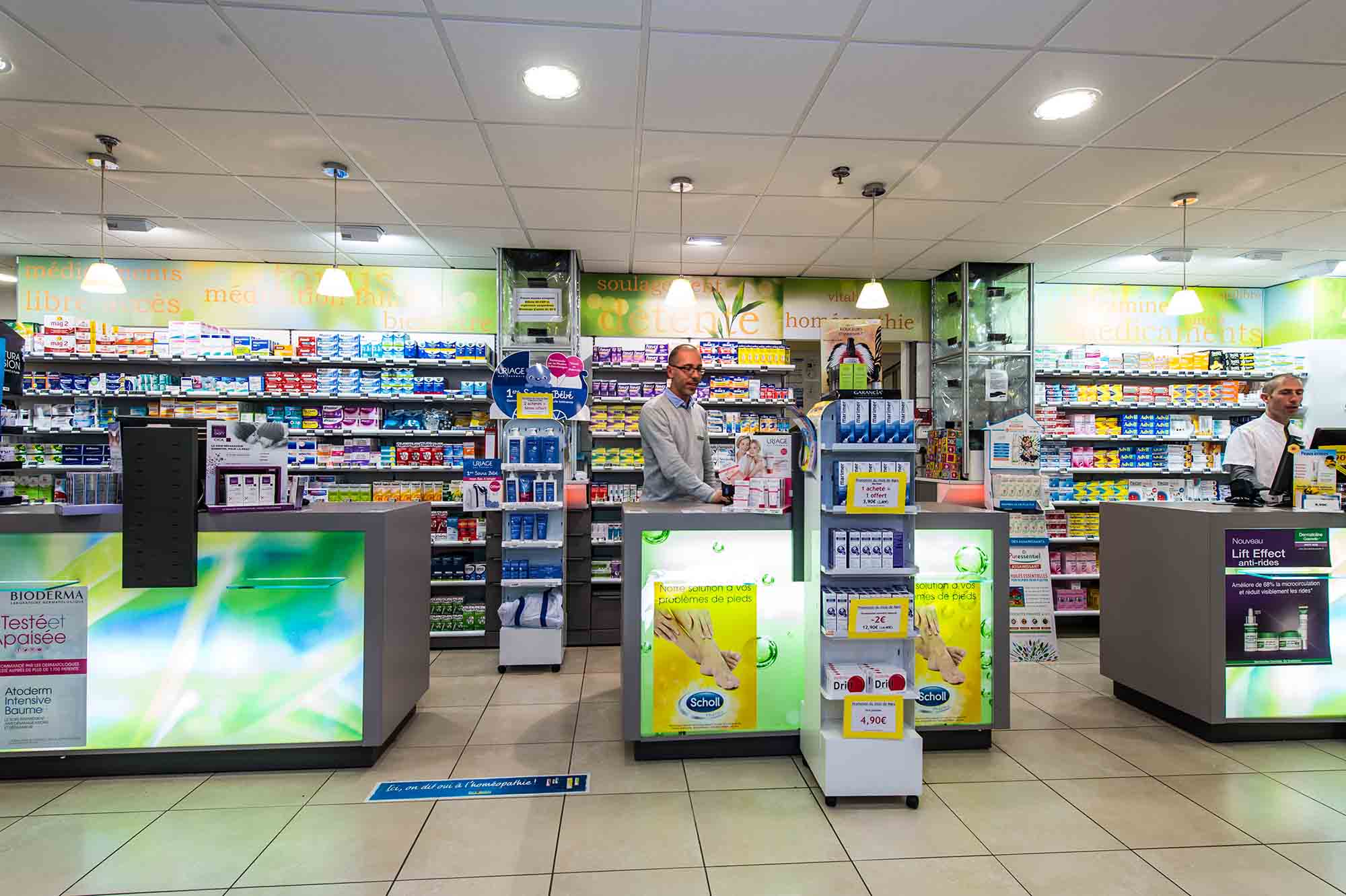 pharmacie-du-credol-centre-commercial-valserine-bellegarde-sur-valserine-5